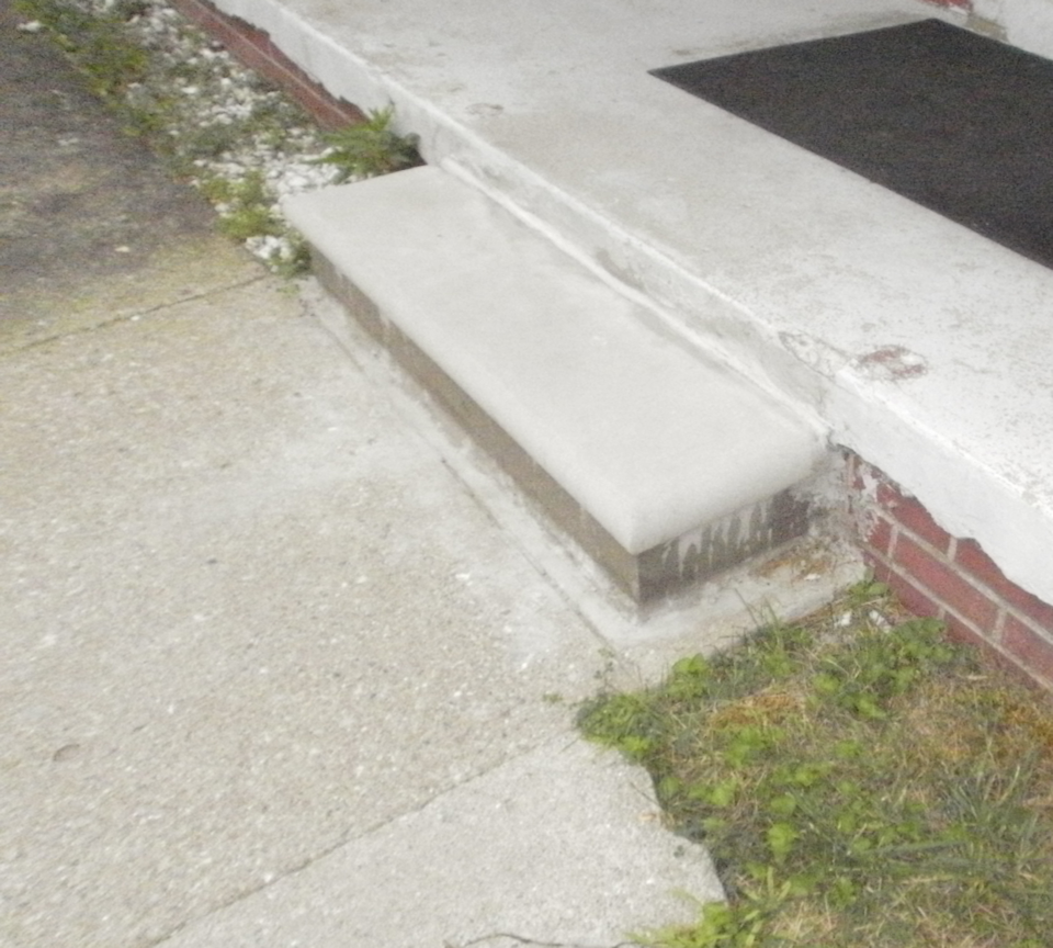 Old Porch Step Right View 960x864